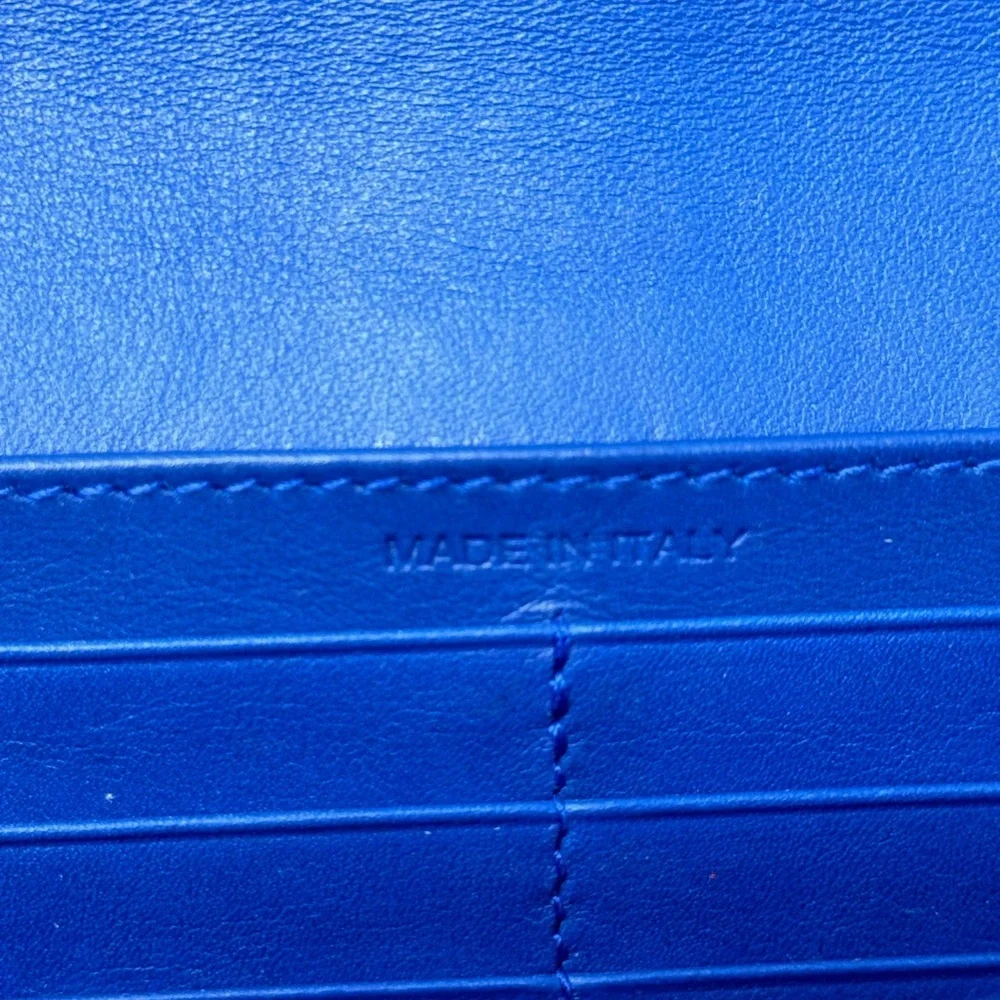 Saint Laurent Y-Chyc Authentic Royal Blue Leather Zip Wallet – Gold “Y” Hardware - Picture 5 of 9